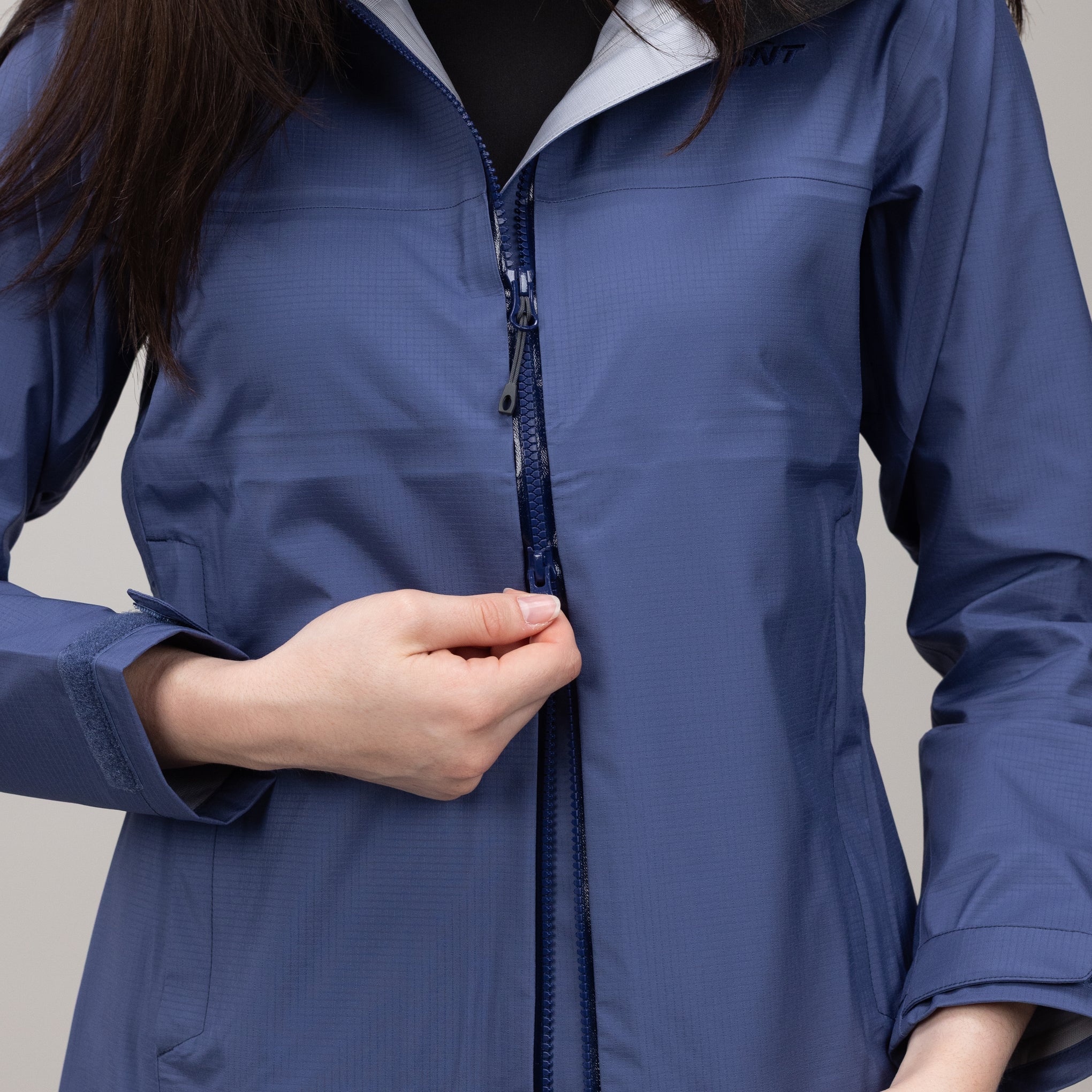 Stormbreaker Jacket Women's